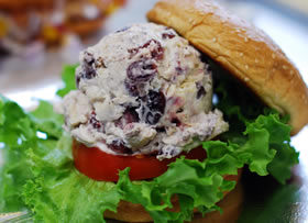 Chunky All-White Chicken Salad